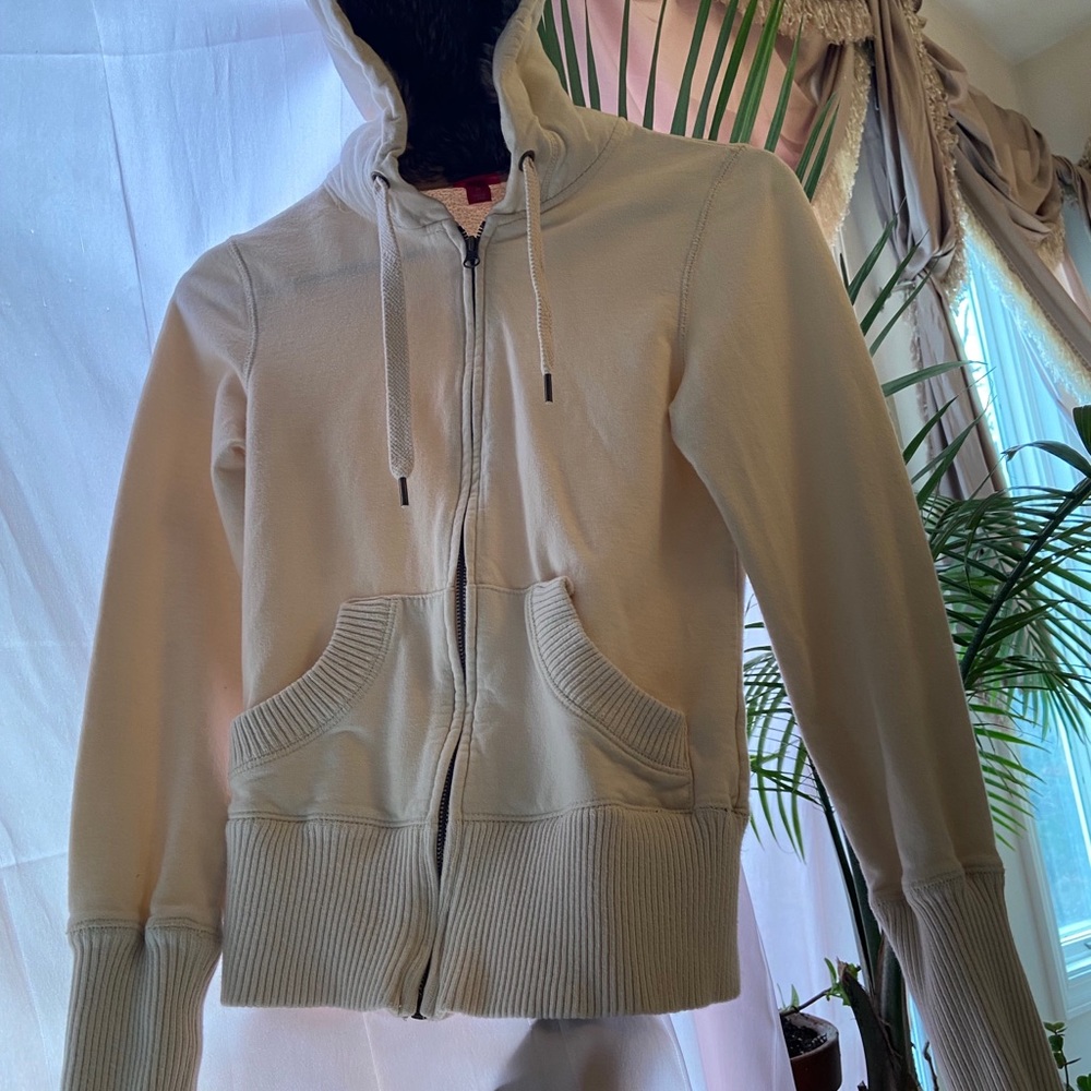 So cute and comfortable hoodie M Junior girls